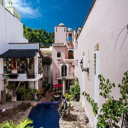 Garlands Del Rio Riverside Boutique Hotel Puerto Vallarta Exteriör bild
