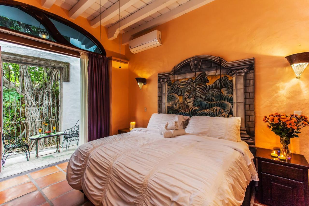 Garlands Del Rio Riverside Boutique Hotel Puerto Vallarta Exteriör bild