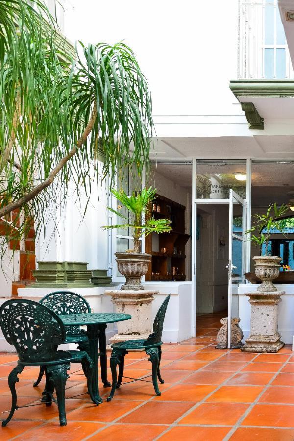 Garlands Del Rio Riverside Boutique Hotel Puerto Vallarta Exteriör bild