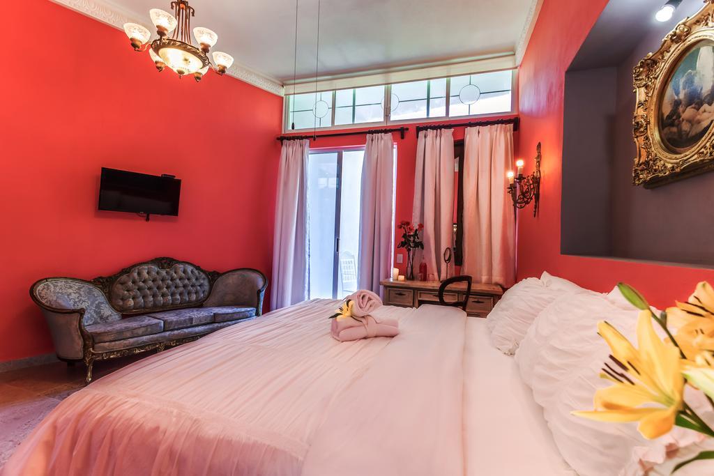 Garlands Del Rio Riverside Boutique Hotel Puerto Vallarta Exteriör bild